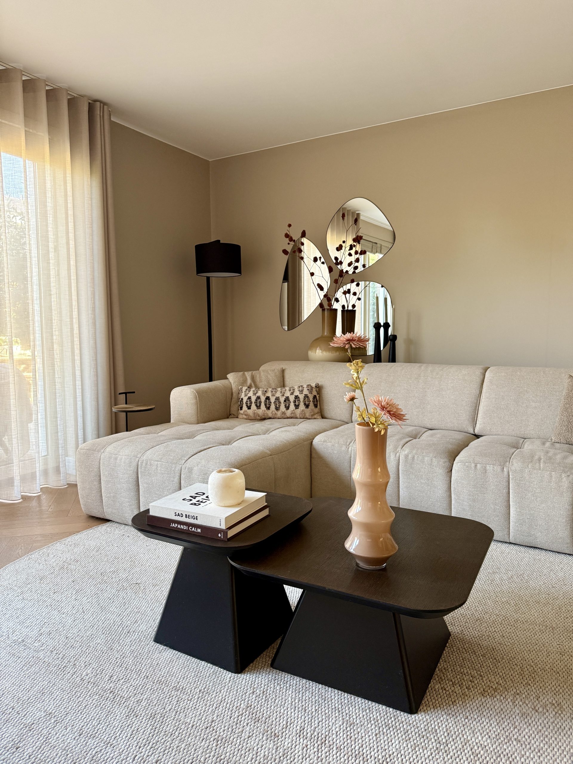 beige en bruin interieur