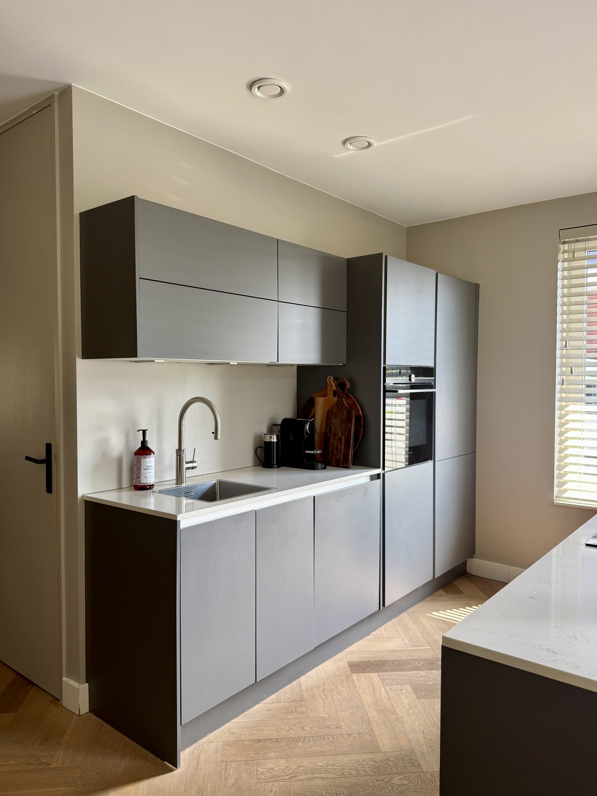 oude keuken antraciet
